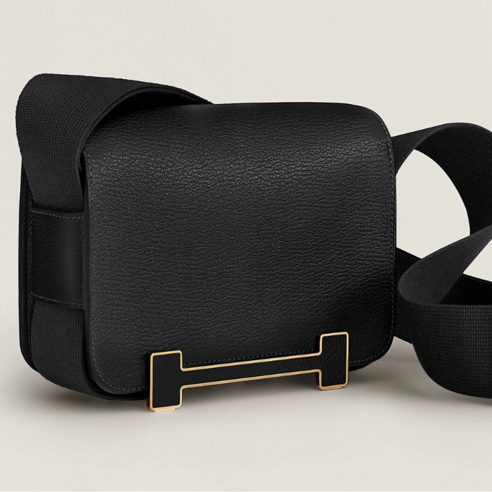 New In Box Hermes Black Geta Crossbody Bag with Gold Accent - Picture 3 of 5
